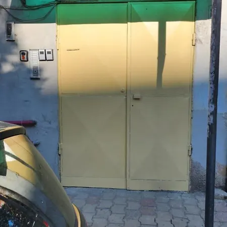 Apartamento Erla's Tirana